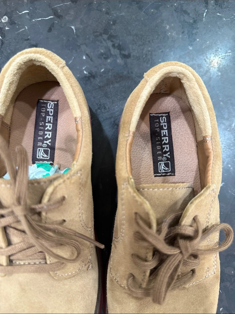 Sperry Boys Suede Bucks in Tan with Red Outsole -2W WIDE EUC